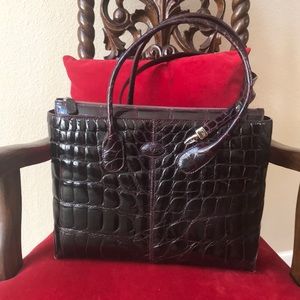 TODS vintage classic most beloved shinny Crocodile bag